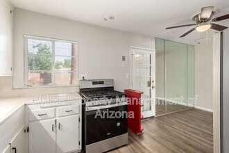 2538 E Coolidge St in Phoenix, AZ - Building Photo - Building Photo