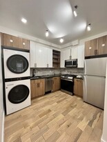 285 Webster Ave, Unit 3R Apartments