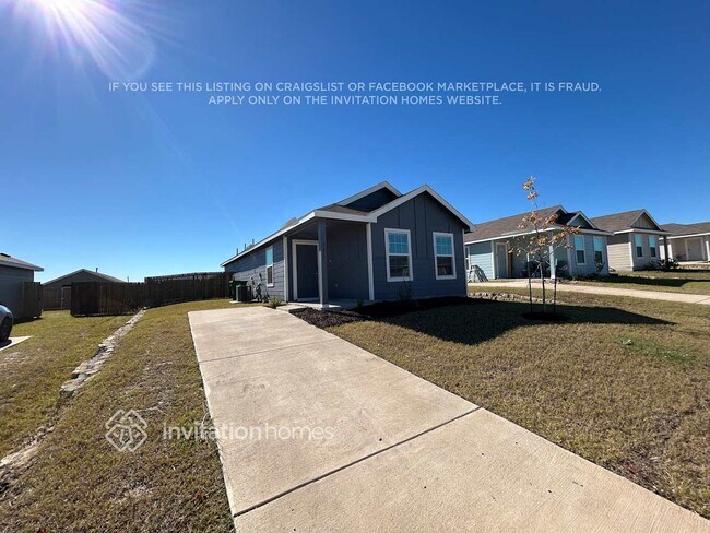 3212 Crestone Dr in Crandall, TX - Building Photo - Building Photo