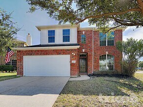 9715 Haleys Comet Cir in Tomball, TX - Building Photo - Building Photo
