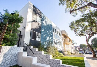 Formosa 1220 in Los Angeles, CA - Building Photo - Building Photo