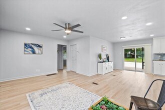 2940 Piper Rd in Pearland, TX - Building Photo - Building Photo