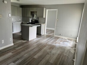 10859 Fairland Dr in Houston, TX - Building Photo - Building Photo