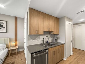 626 N Delaware Ave, Unit ID1055931P in Philadelphia, PA - Building Photo - Building Photo