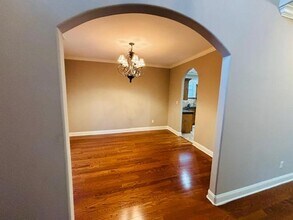 1327 Raindrop Dr in Collierville, TN - Building Photo - Building Photo