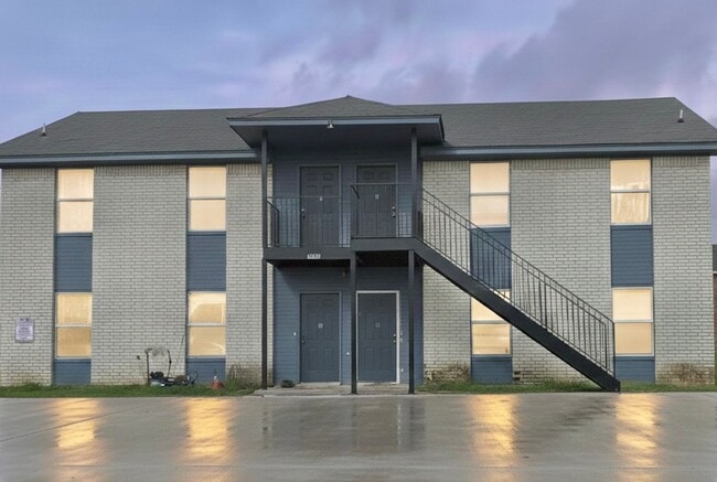 property at 1501 Benttree Dr