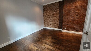 Prince Street in New York, NY - Building Photo - Building Photo