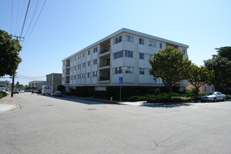 1263 Cherry in San Carlos, CA - Building Photo - Building Photo