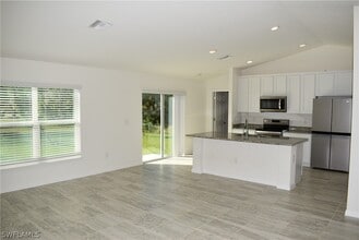 3437 Renault Cir in North Port, FL - Building Photo - Building Photo