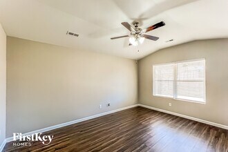 540 Waterstone Dr in Calera, AL - Building Photo - Building Photo