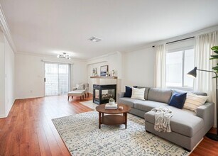 18332 Keswick St in Los Angeles, CA - Building Photo - Building Photo