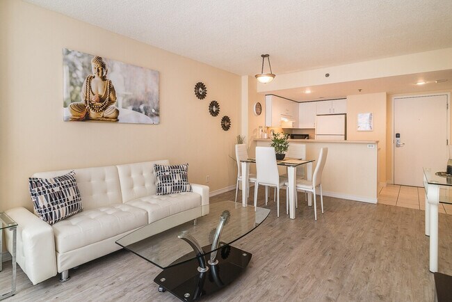 1220 Rue Berger