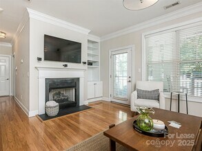 1037 Davant Ln in Charlotte, NC - Building Photo - Building Photo