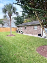 2133 Pierpont Ave in Charleston, SC - Building Photo - Building Photo