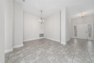 1053 Citrus Landings Blvd in Davenport, FL - Building Photo - Building Photo