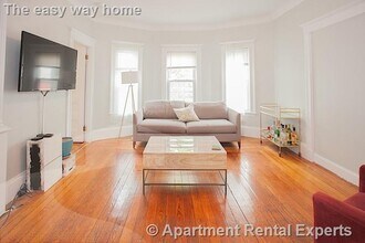 50 Holyoke Rd, Unit #1 in Somerville, MA - Building Photo - Building Photo