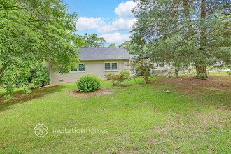 547 Rustic Rd in Stockbridge, GA - Building Photo - Building Photo