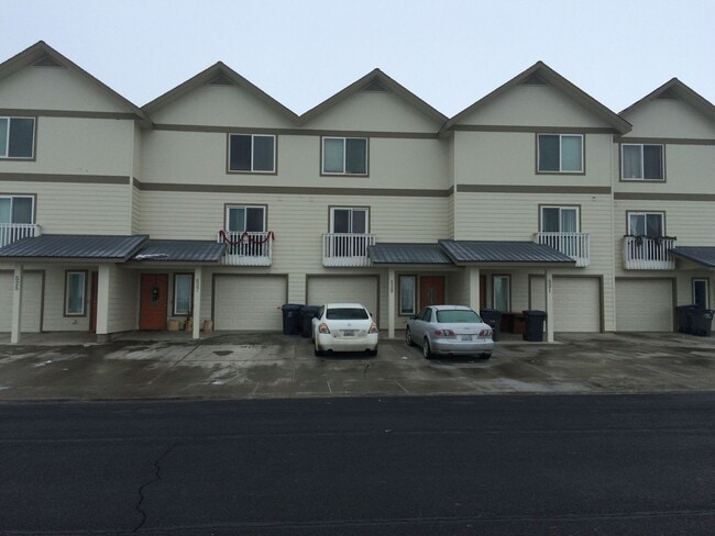 property at 531 E St