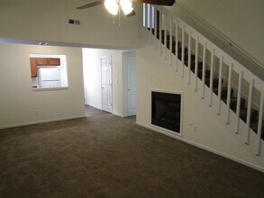 2432-2434-2434 Calder Ct in Columbia, MO - Building Photo - Building Photo