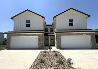 1154 Lindsey Dr, Unit A in Copperas Cove, TX - Building Photo - Building Photo