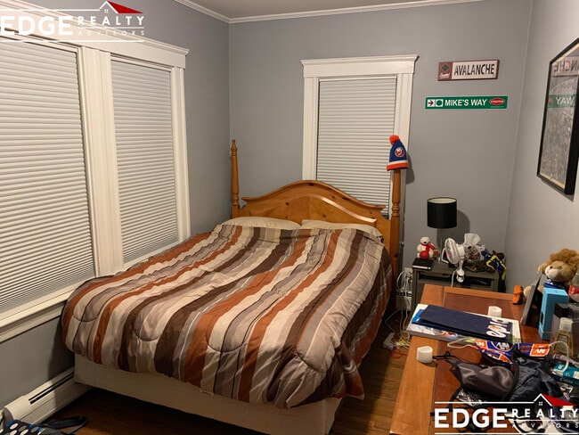 14 Lyons Ct, Unit 1 in Watertown, MA - Building Photo - Building Photo