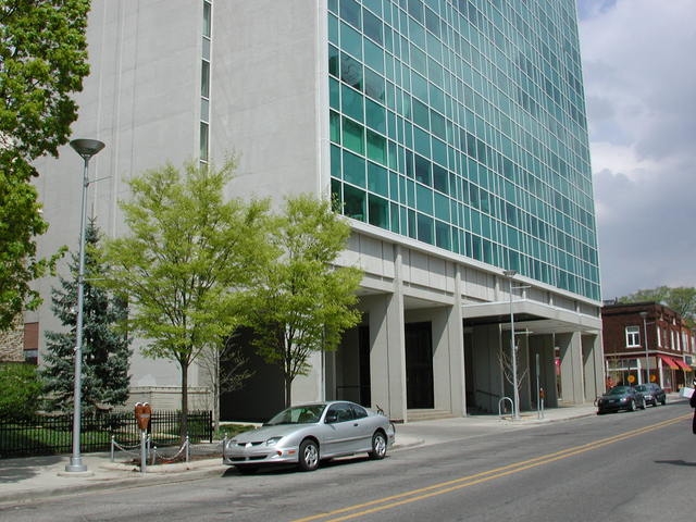 Tower Plaza in Ann Arbor, MI - Foto de edificio - Building Photo