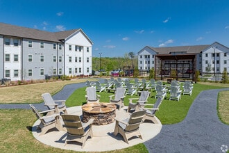 Sweetwater Vista in Douglasville, GA - Foto de edificio - Building Photo