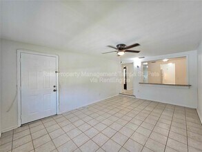 613 Lyndhurst St in Dunedin, FL - Building Photo - Building Photo
