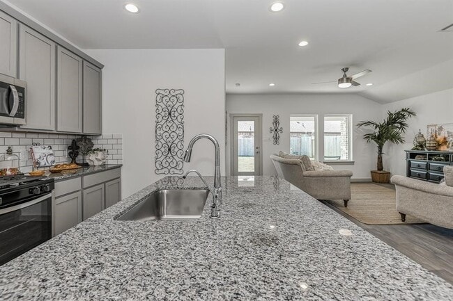 property at 1522 Truckee River Dr