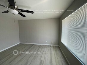 4106 N 84th Cir in Phoenix, AZ - Building Photo - Building Photo