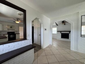 397 Oslo Dr in Deltona, FL - Building Photo - Building Photo