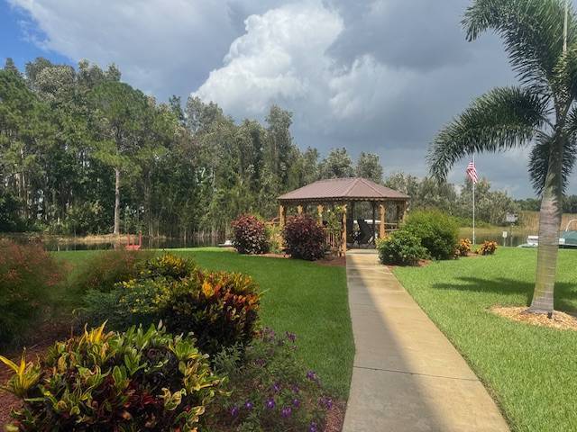 121 Country Club Dr in Lake Placid, FL - Building Photo - Building Photo