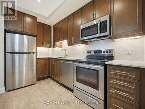 15 Lynch St in Brampton, ON - Building Photo - Building Photo