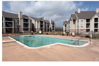 Forest Creek in Oklahoma City, OK - Building Photo - Building Photo