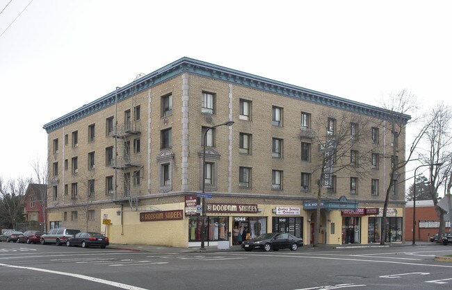 UA Homes in Berkeley, CA - Foto de edificio - Building Photo