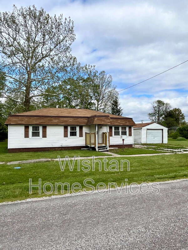23 S Lincoln St in Carthage, IL - Building Photo - Building Photo