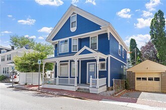 21 Division St in Newport, RI - Building Photo - Building Photo