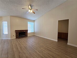761 Butternut Ct in Henderson, NV - Building Photo - Building Photo