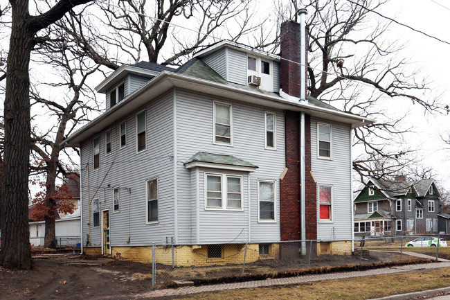 1825 7th St in Des Moines, IA - Foto de edificio - Building Photo