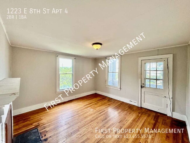 property at 1223 E 8th St