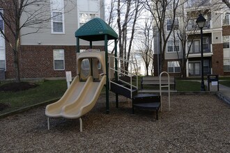 High Pointe at Jefferson Park in Falls Church, VA - Building Photo - Building Photo