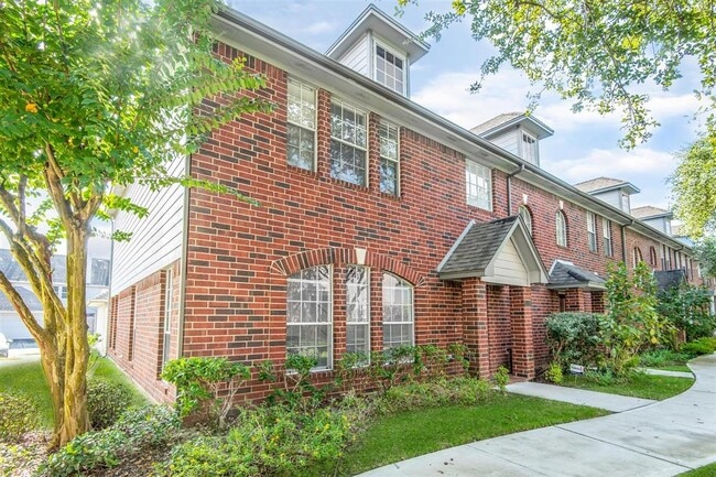 1241 El Camino Village Dr in Houston, TX - Building Photo - Building Photo