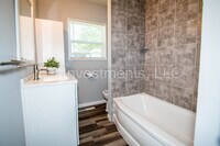 5126 Hagemann St photo'