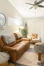 3002 W Elizabeth St, Unit 2H in Fort Collins, CO - Foto de edificio - Building Photo