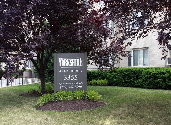 The Yorkshire in Washington, DC - Foto de edificio - Building Photo