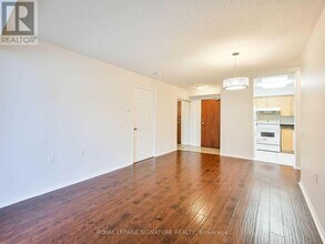 35 Finch Ave E in Toronto, ON - Building Photo - Building Photo