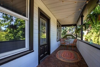 13027 40th Ave S in Tukwila, WA - Building Photo - Building Photo