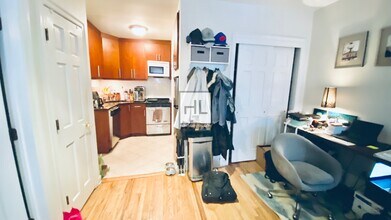 31 E 20th St-Unit -2F in New York, NY - Building Photo - Building Photo