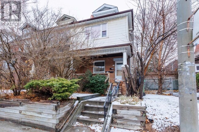 property at 105 Sunnyside Ave