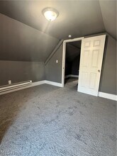 10527 Earle Ave in Cleveland, OH - Building Photo - Building Photo